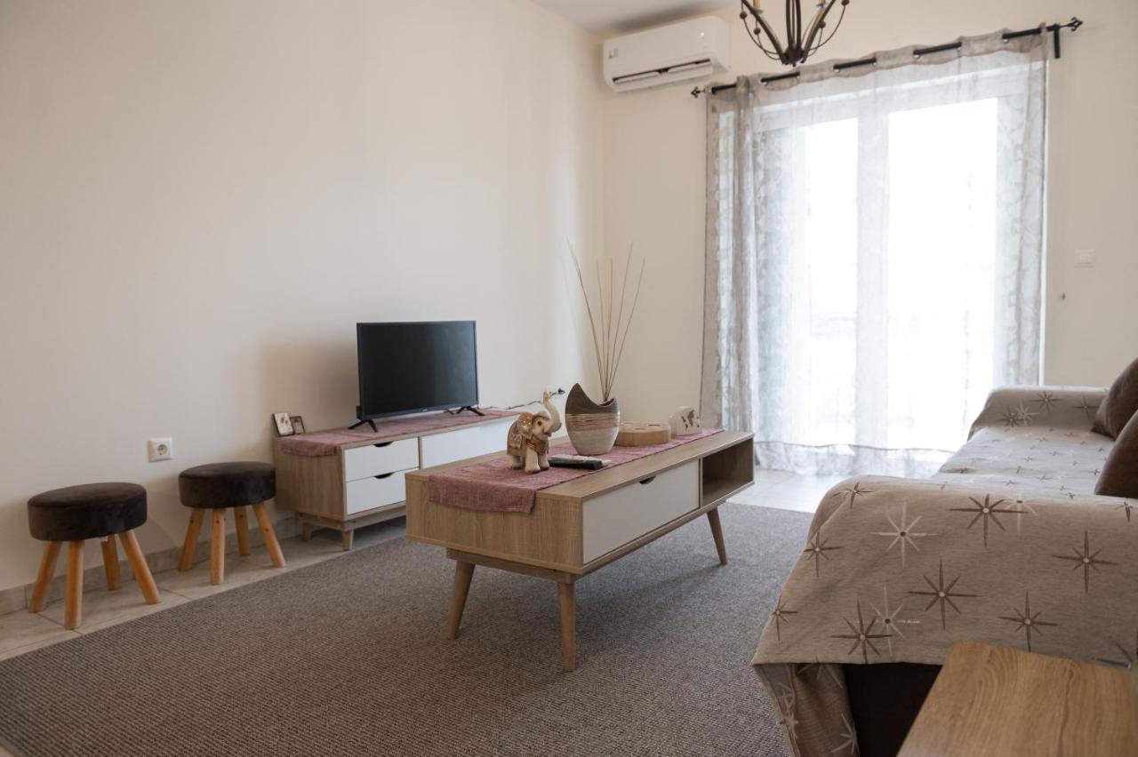 Despoina'S Lovely Apartment นาฟปลิโอ ภายนอก รูปภาพ