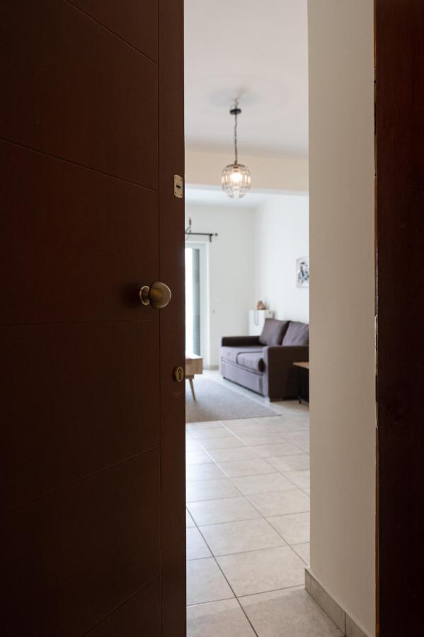 Despoina'S Lovely Apartment นาฟปลิโอ ภายนอก รูปภาพ